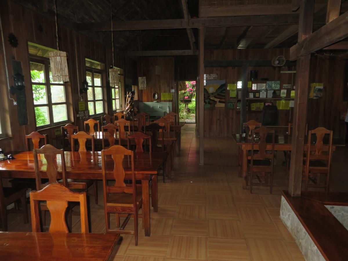 Native Village Inn Банауе Екстериор снимка